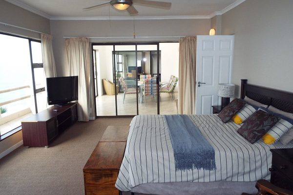 Room 5 - Image 2